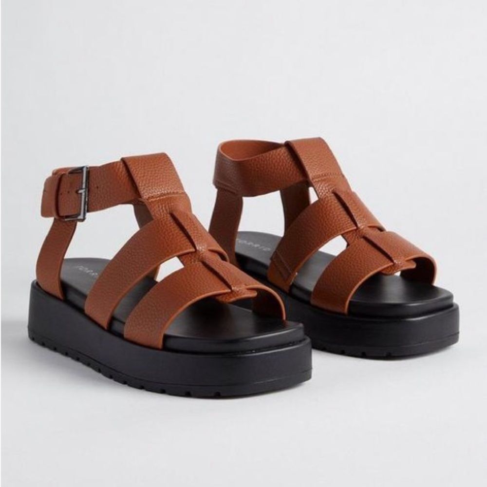 Torrid brown Flatform Gladiator plus size double wide Sandal 10WW